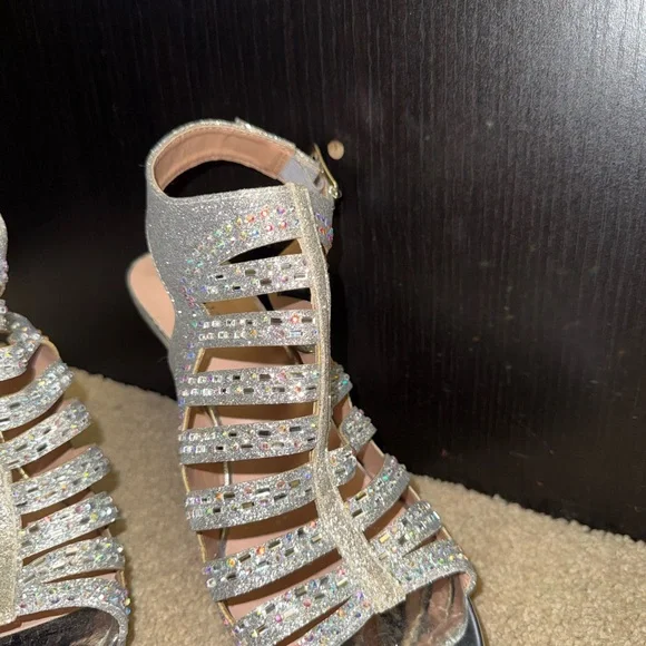Delicacy Silver Rhinestone Cage Heels Platform Stiletto Sandals Size 8.5 - Picture 3 of 9